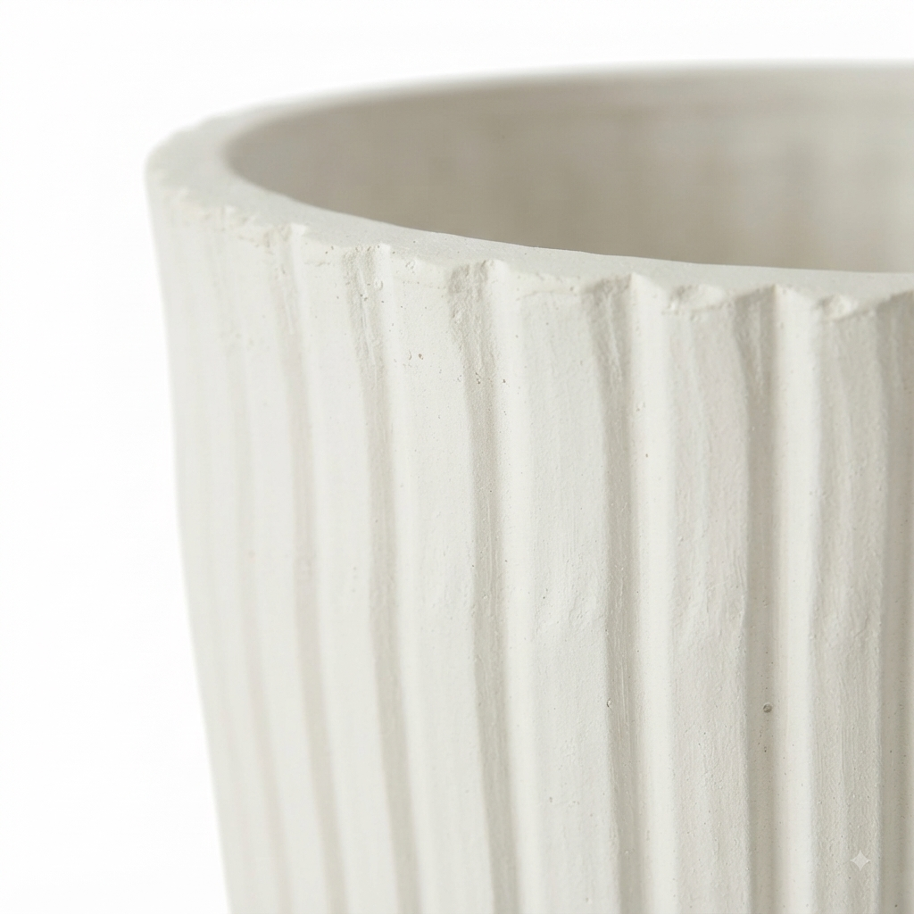 In0078 Ribbed bone Planter Pot