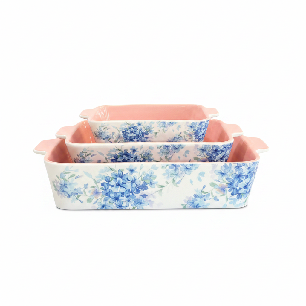 Close-up Blue Hydrangea Ceramic Set