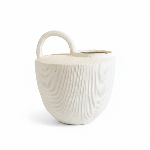 Close-up Ceramic Pot with Handle